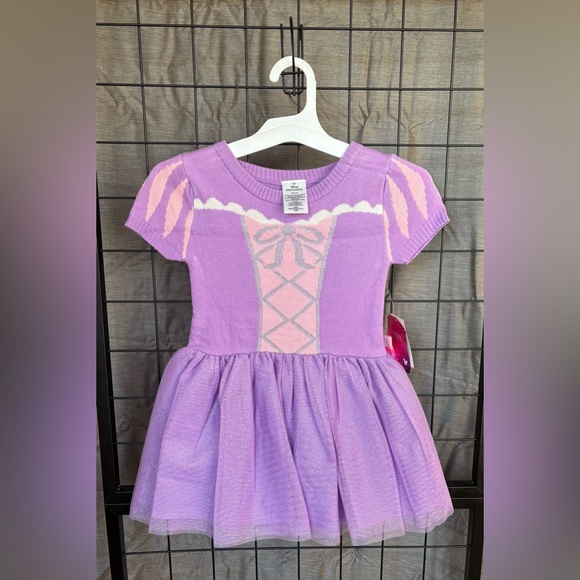 Disney Princess Rapunzel Sweater Dress
Size: S (6-6x) & XS (4-5) - Picture 5 of 8